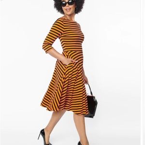Unique vintage Nicole striped swing dress black and orange stripe size L 10/12